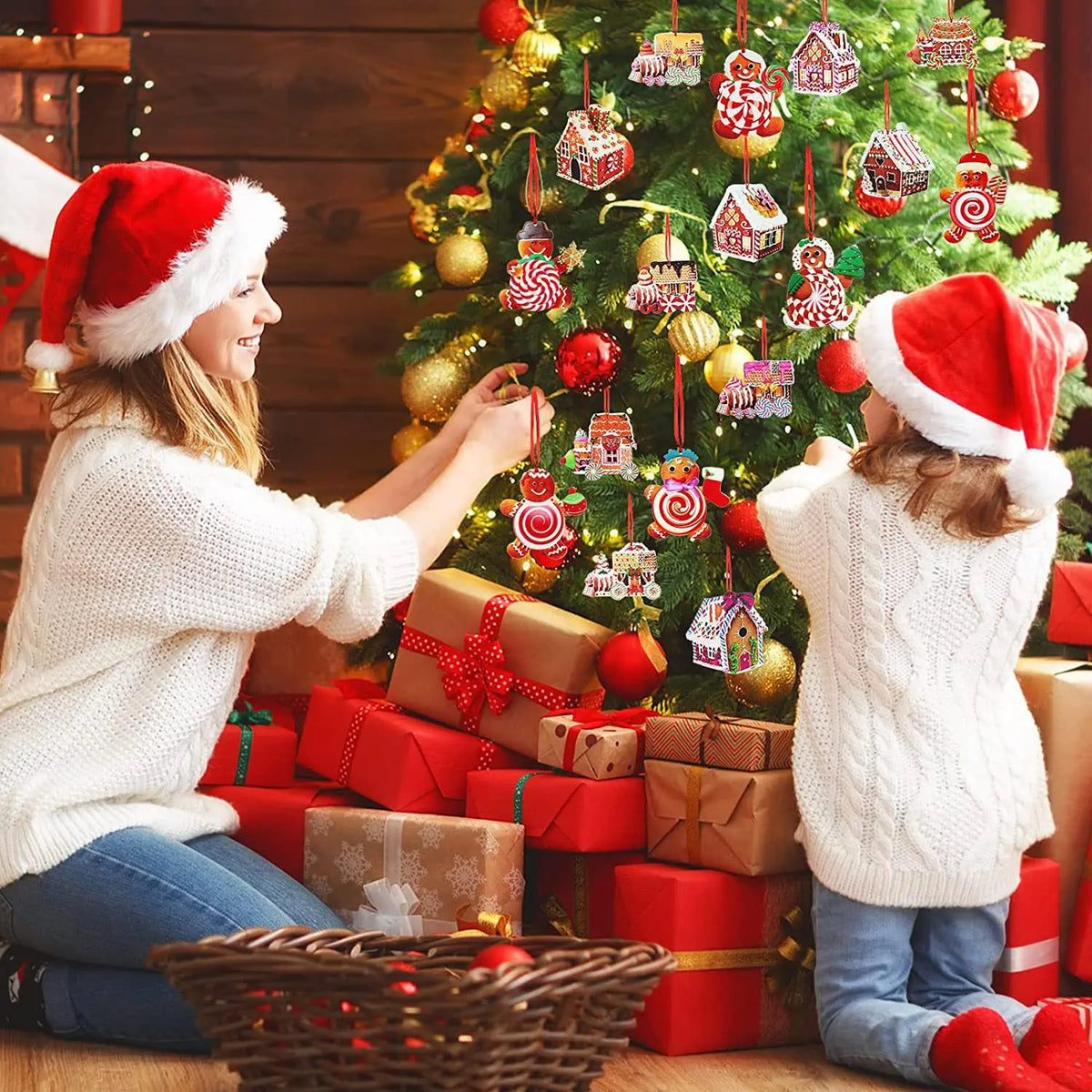 Christmas Wooden House Ornament – Holiday Tree & Home Decor